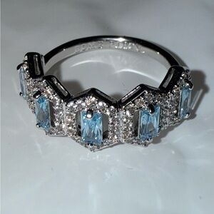 Elegant Silver and Blue Gemstone Ring